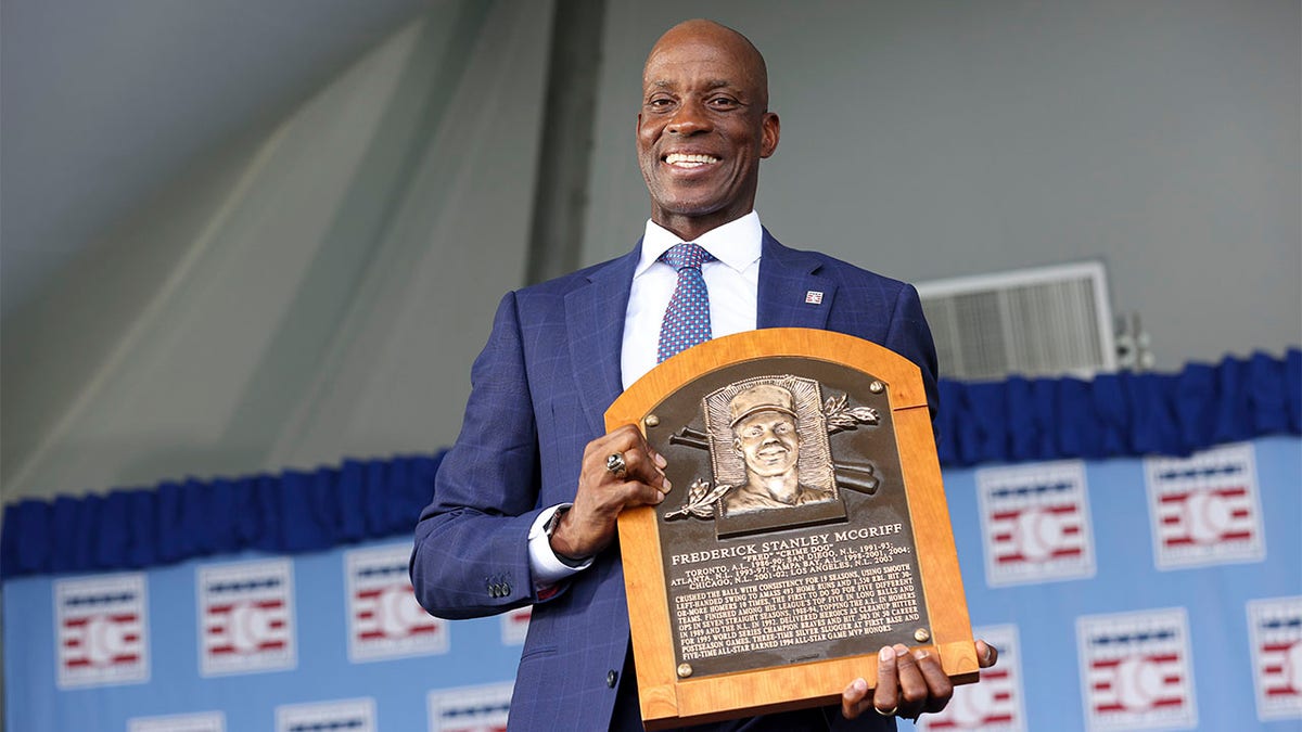 Fred McGriff and Scott Rolen Headline MLB's 2023 Hall of Fame