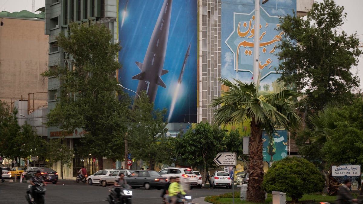 hypersonic missile image