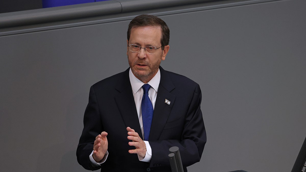 Isaac Herzog