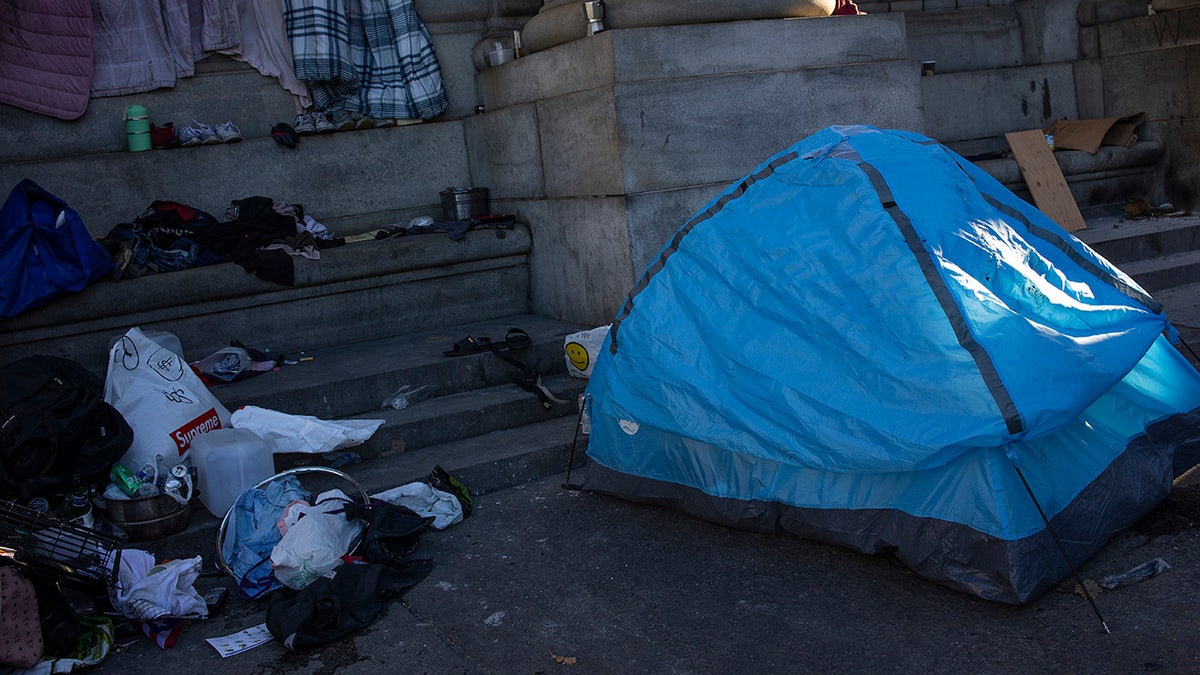 NYC homeless tent