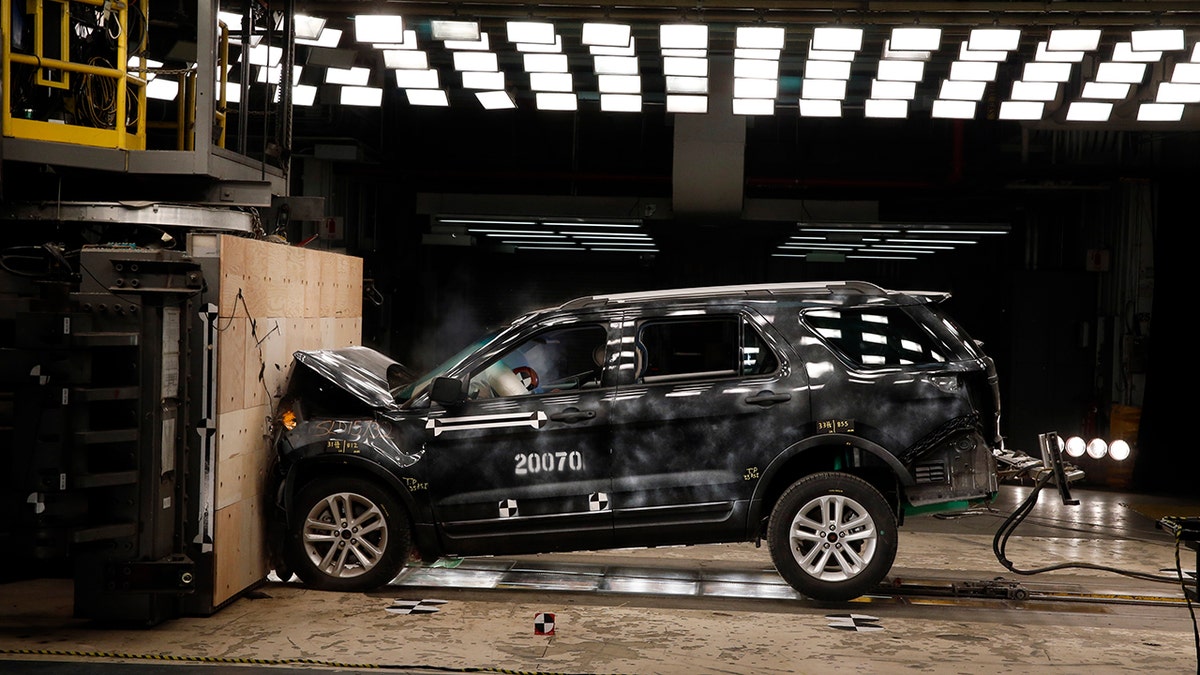 Crash test at Ford