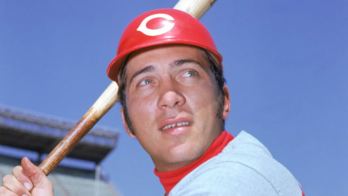 Oops!' Hall of Famer Johnny Bench resists torching Yankees' Gary