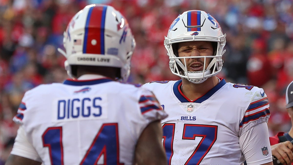 Josh Allen and Stefon Diggs against Chiefs