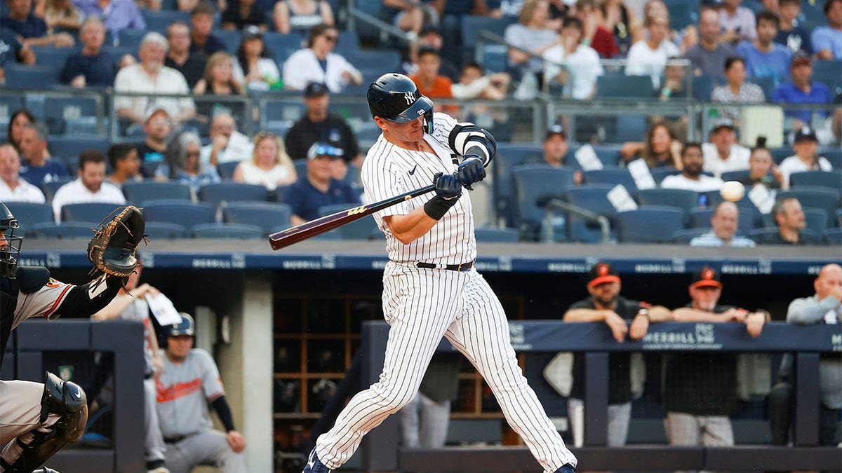 Josh Donaldson swings the bat