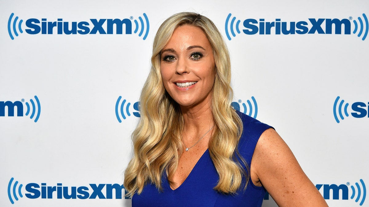 Kate Gosselin with long hair, smiling