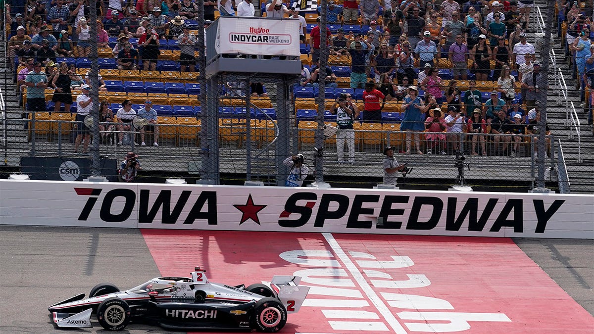 Josef Newgarden crosses finish line