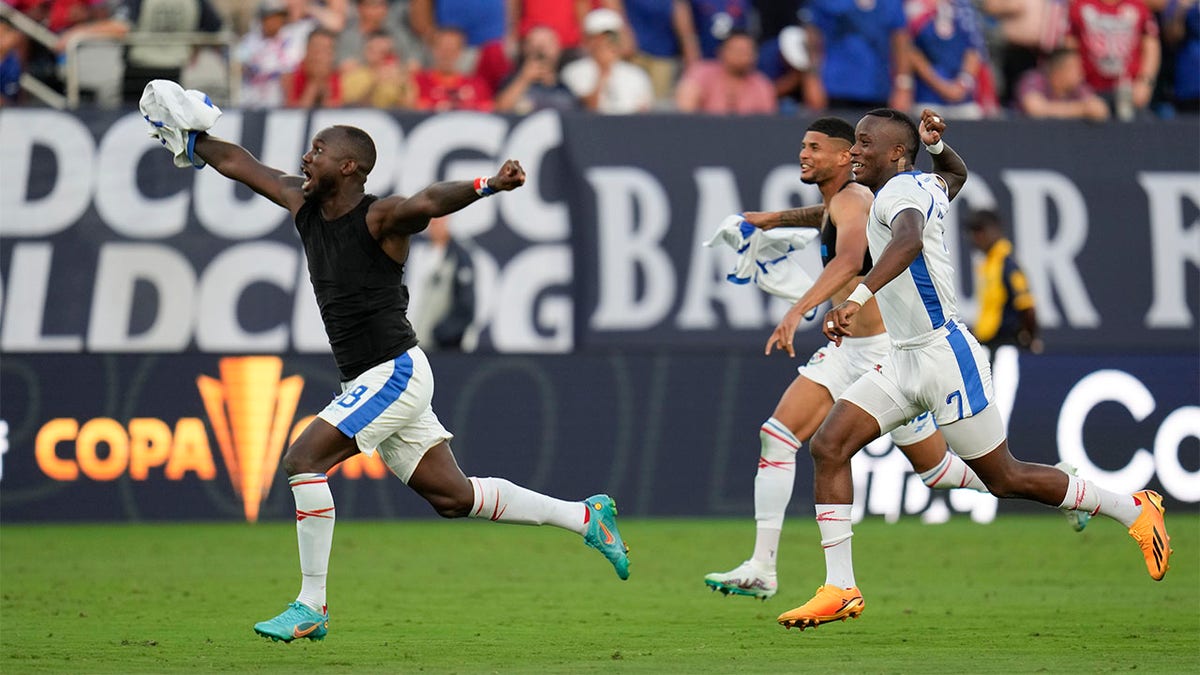 Panama players celebrate