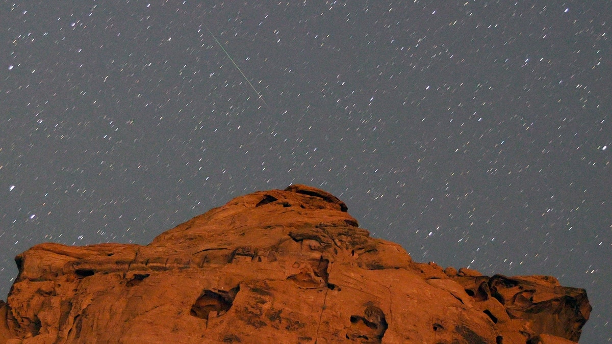 Lake Mead meteor showers