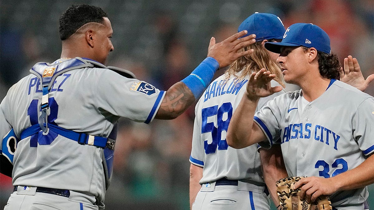 Royals' Salvador Perez Hits 200th Career Home Run In Win Over Guardians ...