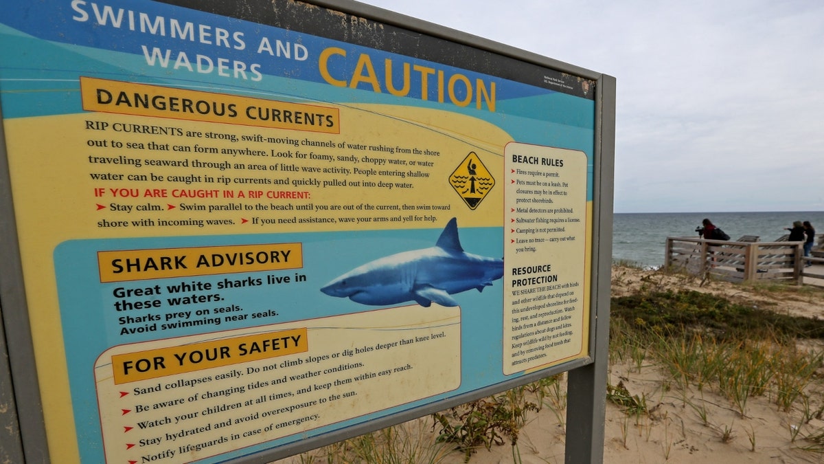 Signs on Marconi Beach