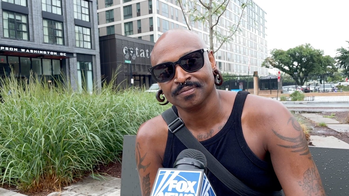 Man speaks to Fox News