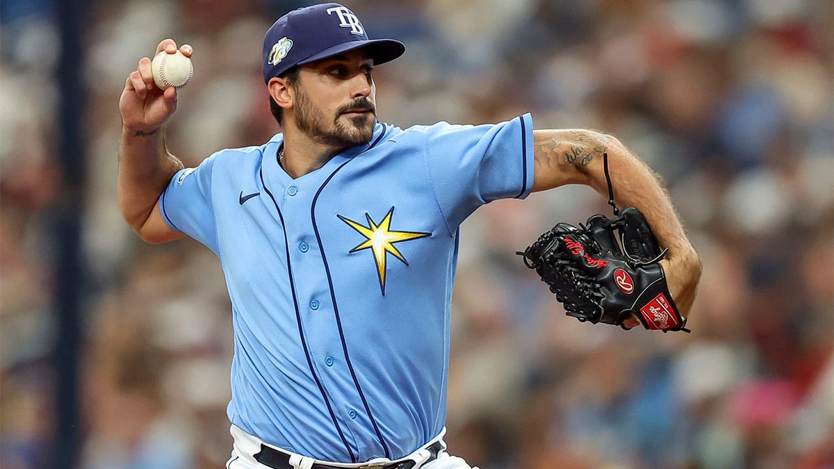 Zach Eflin throws pitch
