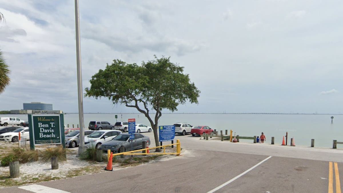 Exterior of Ben T. Davis Beach in Tampa