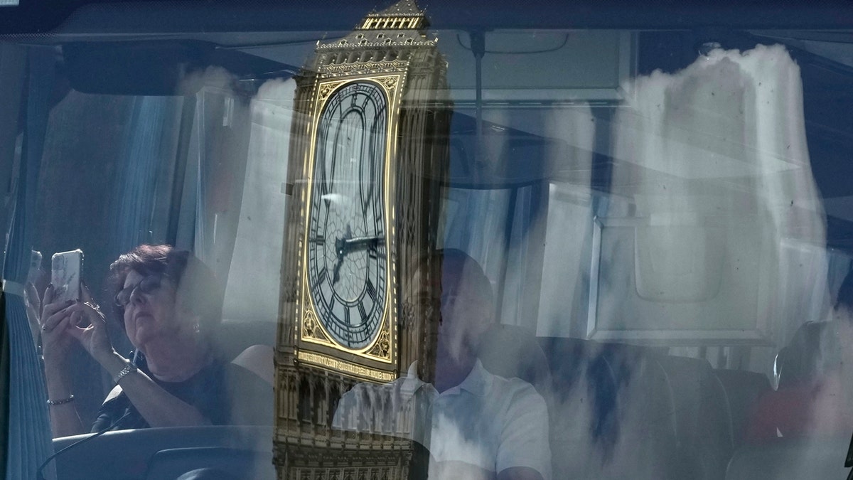 Big Ben reflection