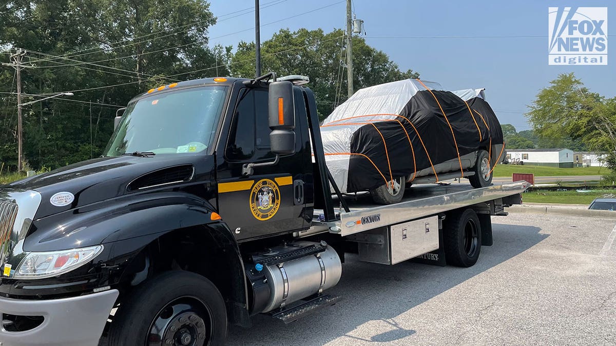 New York State Police tow Chevy Avalanche from South Carolina in Gilgo Beach murder investigation