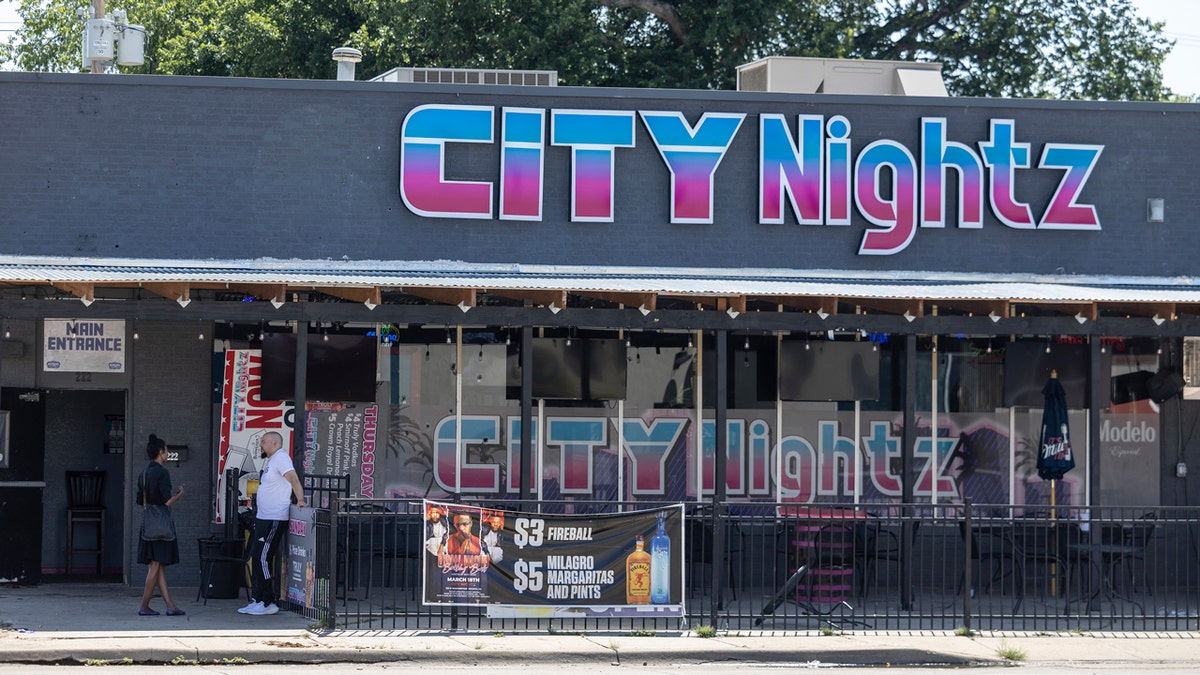 City Nightz club facade