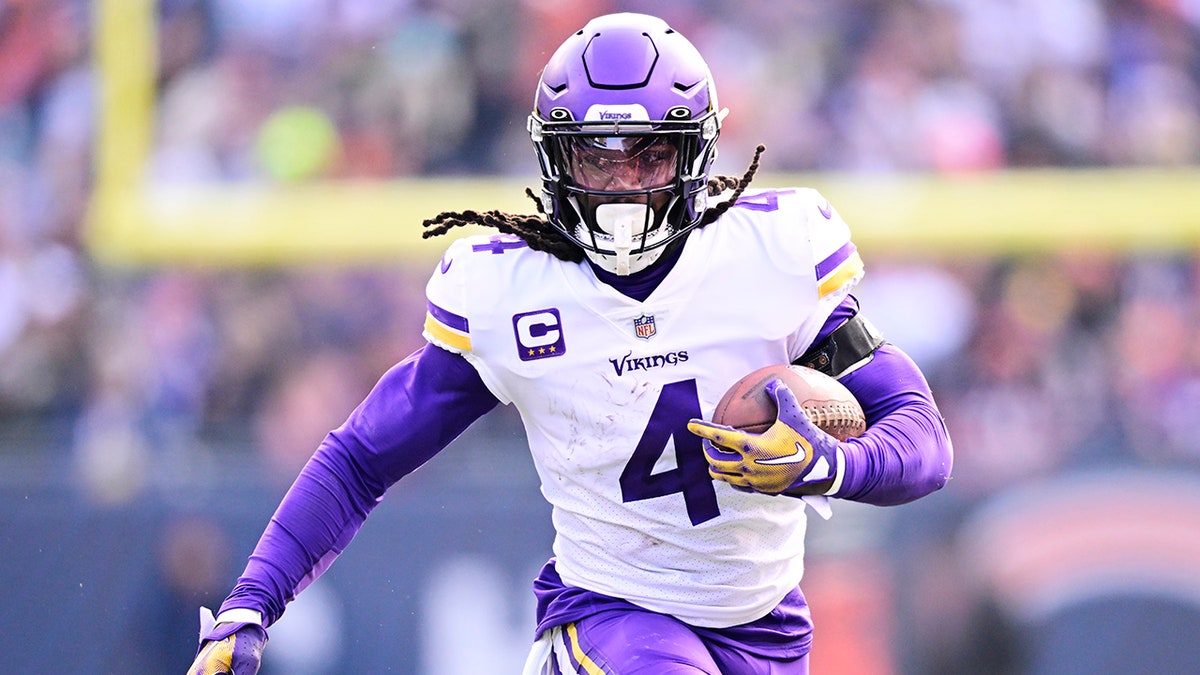 Free agent Dalvin Cook says odds are 'pretty high' he lands with