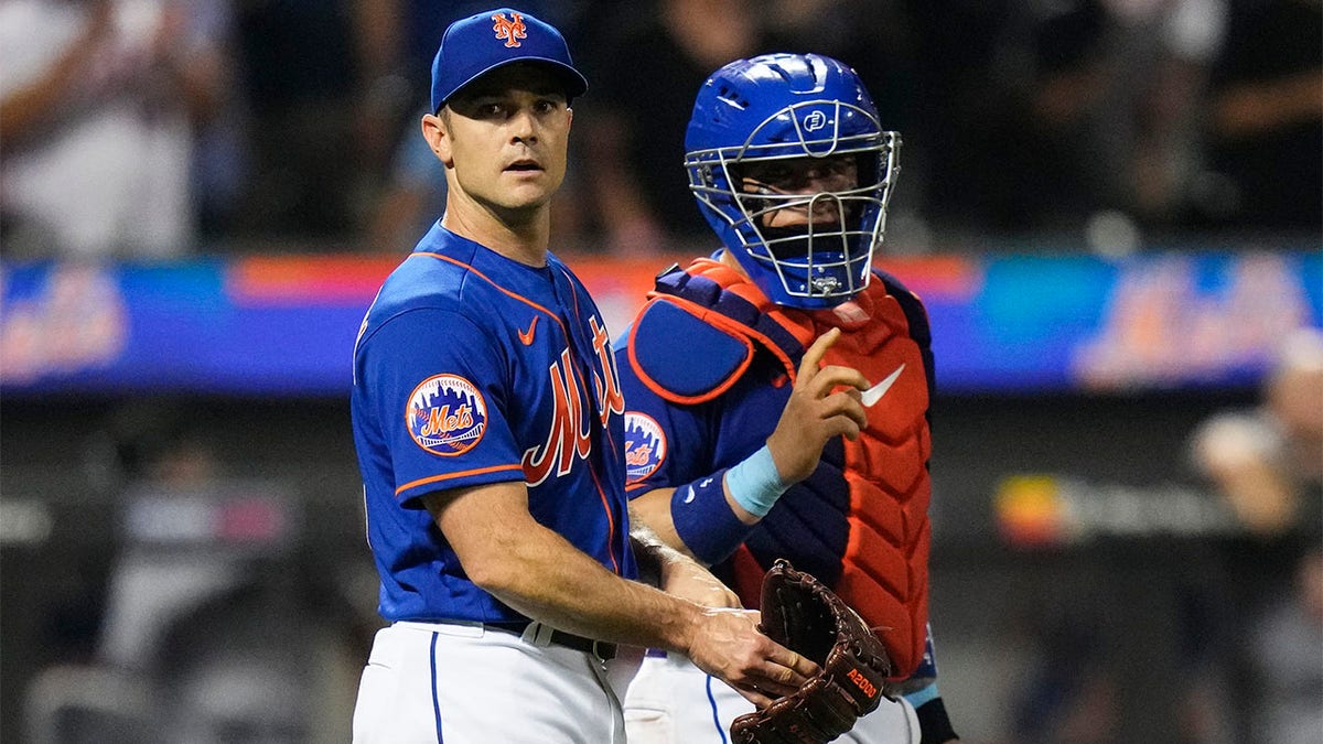 David Robertson with his catcher