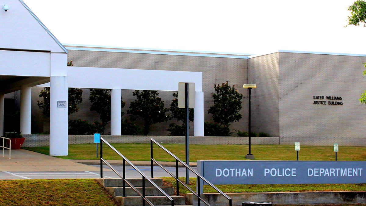 police building Dothan, Alabama