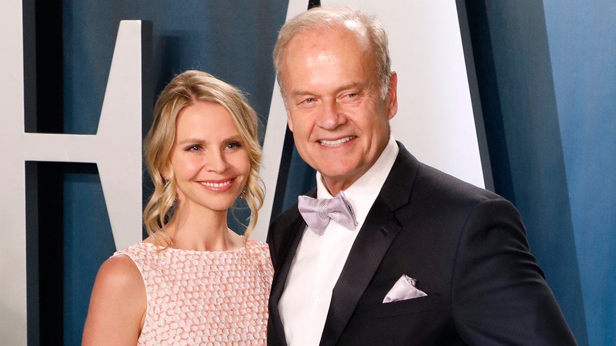 Kelsey Grammer with his wife Kayte Walsh at the Vanity Fair Oscar party