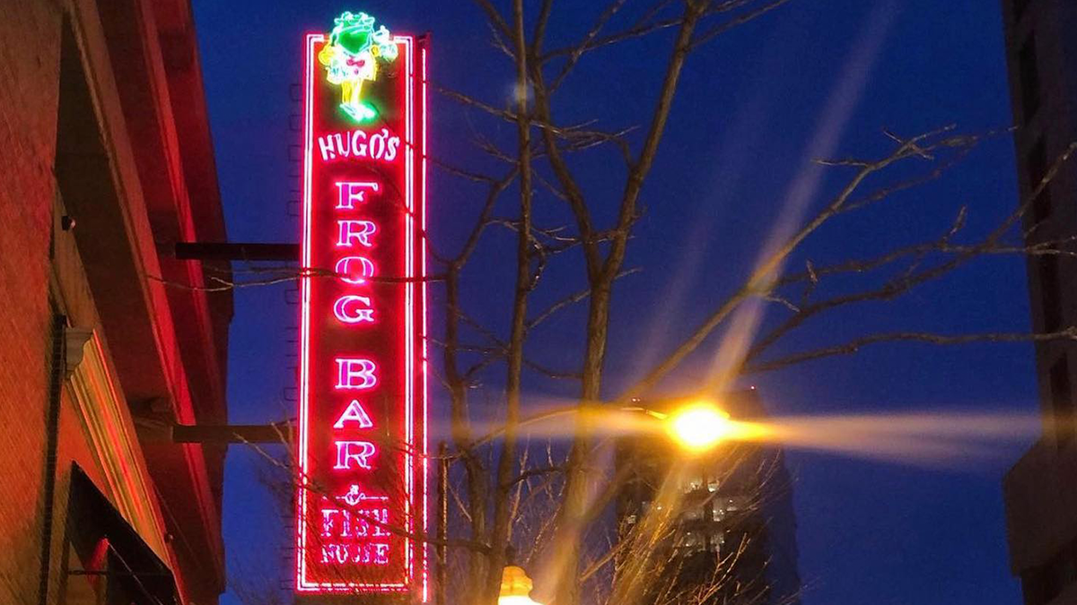 Hugo's Frog Bar & Fish House sign
