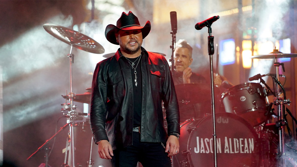 a photo of Jason Aldean in Nashville