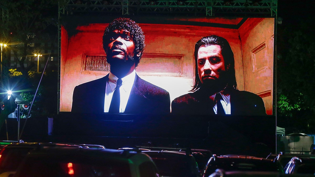 Samuel L Jackson and John Travolta in Pulp Fiction 
