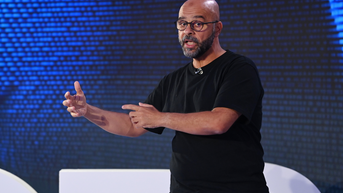 Ex-Google chief warns AI could displace humans for sex and love