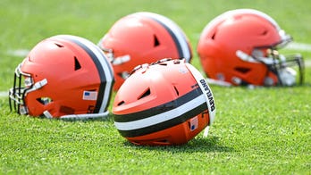 Browns alternate helmet, uniform combination appears to reignite beef with rival Bengals