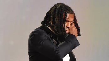 Damar Hamlin breaks down during emotional award tribute to Bills’ training staff at ESPYS