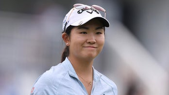 Rising golf star Rose Zhang inadvertently nails sweet trick shot preparing for major