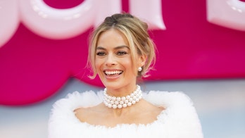 'Barbie' star Margot Robbie says she once pretended to be dead as a child to get rid of her babysitter