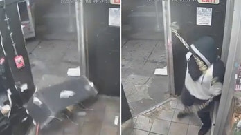 Thieves in Philadelphia use stolen U-Haul to rip ATM from grocery store, video shows