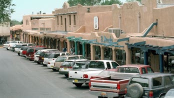 New Mexico shooting breaks out in tourist town Taos, police officer sustains injuries