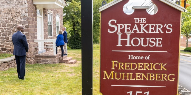 House Speaker Kevin McCarthy enters the home of first-ever House Speaker Frederick Muhlenberg in Trappe, Pennsylvania with Lisa Minardi of Historic Trappe.