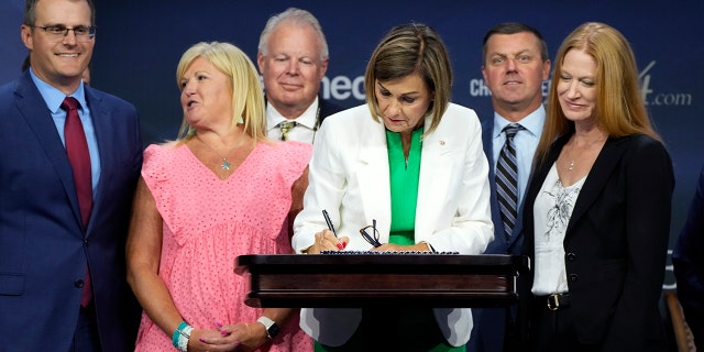 Gouverneurin von Iowa, Kim Reynolds