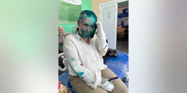 Periodista ruso golpeado en Chechenia regresa a Moscú en condiciones 'difíciles' 4 Hospital Milashina