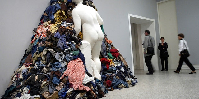 the series "Venus of the Rags" Sculptures from Michelangelo Pistoletto