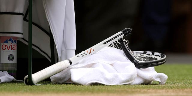 Djokovic's smashes racket