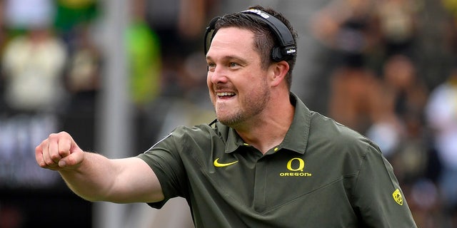 Oregon's Dan Lanning Takes Shot At Colorado Amid School's Big 12 Move ...