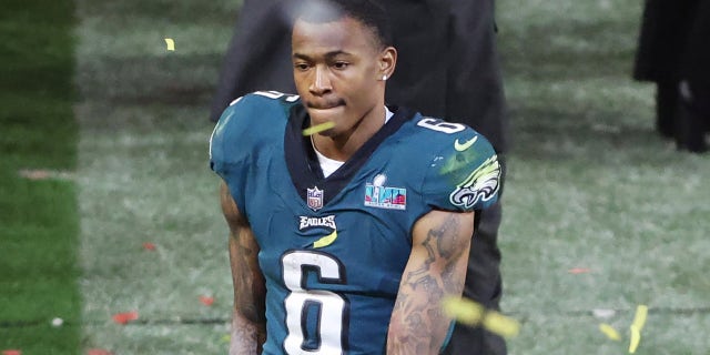 DeVonta Smith reacts to losing Super Bowl LVII