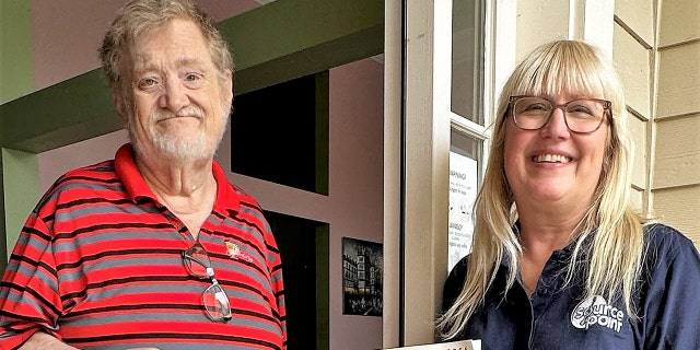 Meals on Wheels award winner and meal recipient
