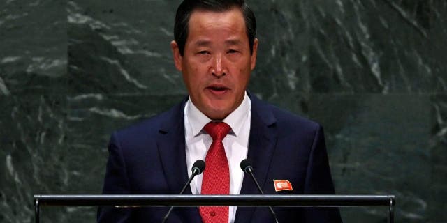 El embajador de Corea del Norte ante Naciones Unidas rara vez aparece y culpa a Estados Unidos de la escalada 5 Embajador de Corea del Norte Kim Song