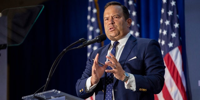Former Trump adviser turned DeSantis PAC spokesperson