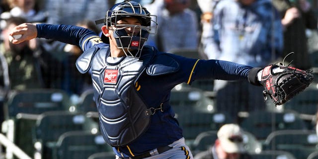 Alex Jackson throws the ball during a Spring Training