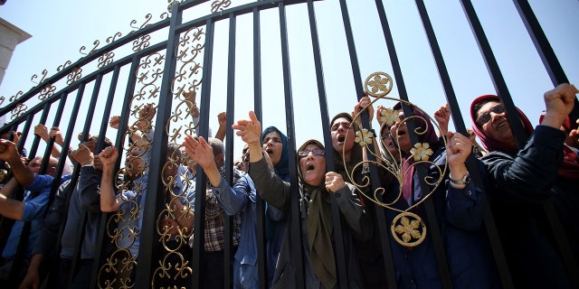 Iranians protest