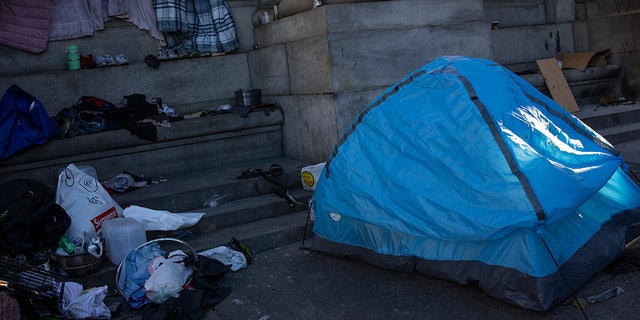 NYC homeless tent