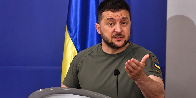 El enfado de Zelensky tras el rechazo de Biden a la entrada de Ucrania en la OTAN: 'sin precedentes y absurdo' 4 Volodymyr Zelensky