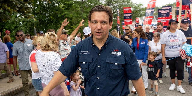 DeSantis at Fourth of July parade in New Hampshire