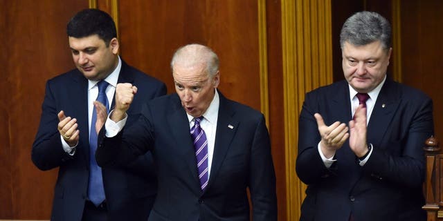 Biden addresses the Ukrainian Parliament